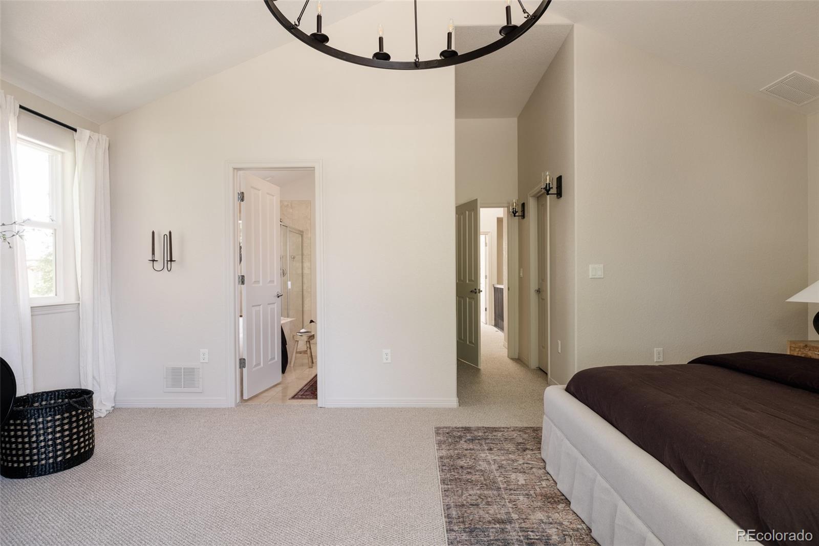 MLS Image #48 for 767  elm street,denver, Colorado