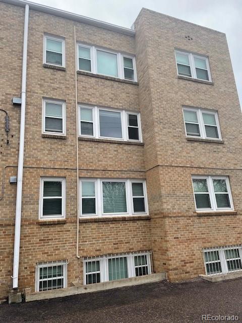 MLS Image #15 for 505 n logan street,denver, Colorado