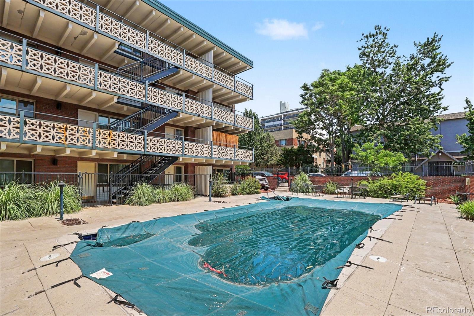 MLS Image #14 for 655 n pearl street,denver, Colorado