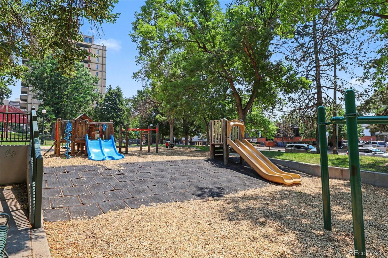 MLS Image #19 for 655 n pearl street,denver, Colorado