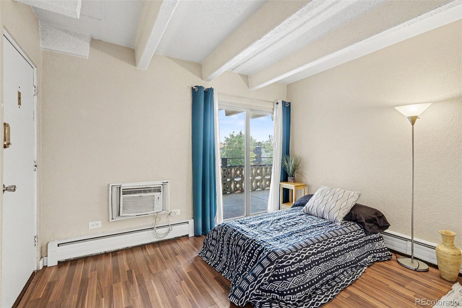 MLS Image #7 for 655 n pearl street,denver, Colorado