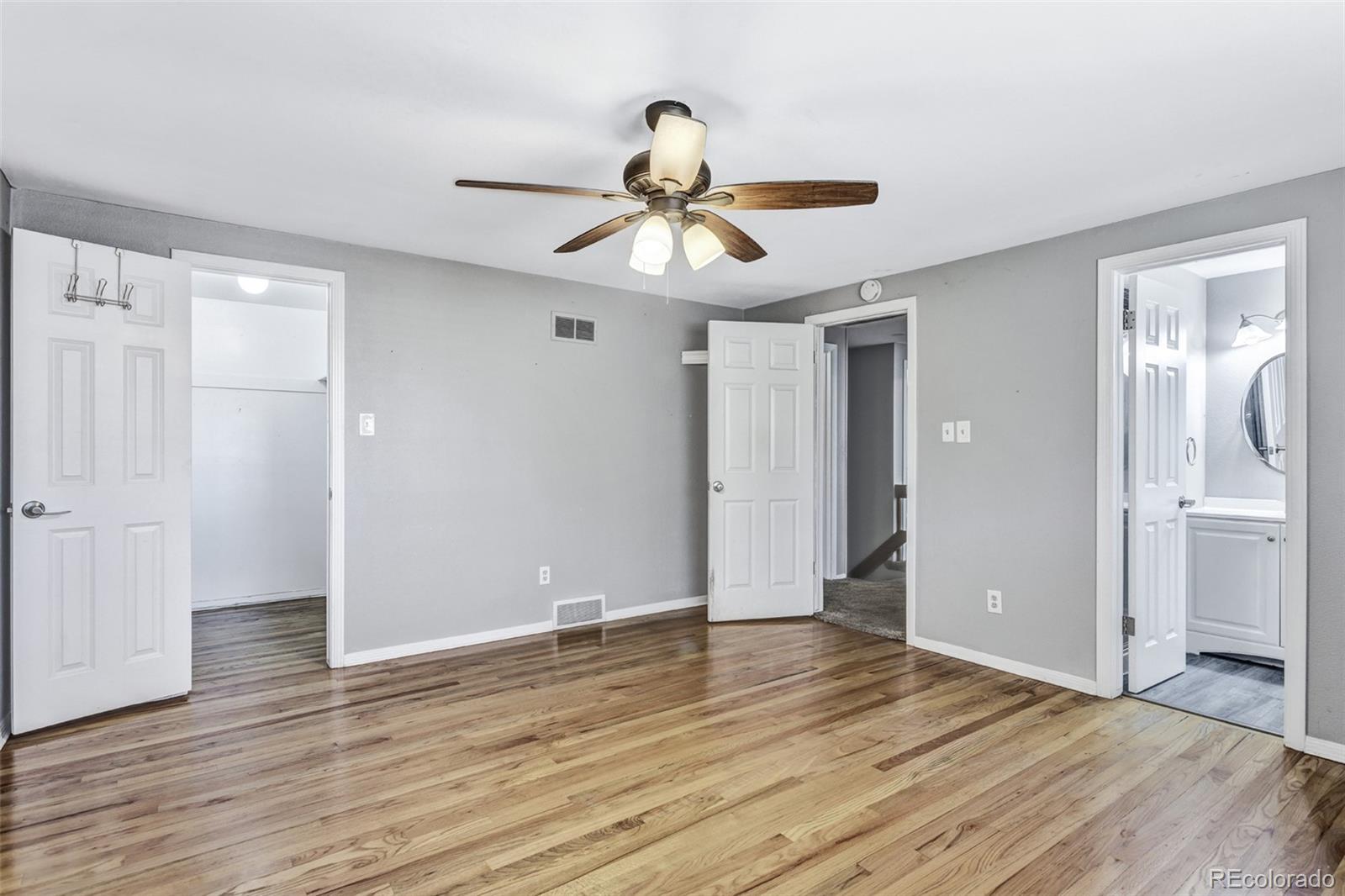 MLS Image #13 for 6460 e eastman avenue,denver, Colorado