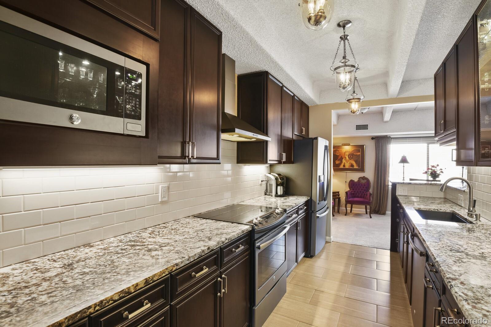MLS Image #23 for 7877 e mississippi avenue,denver, Colorado