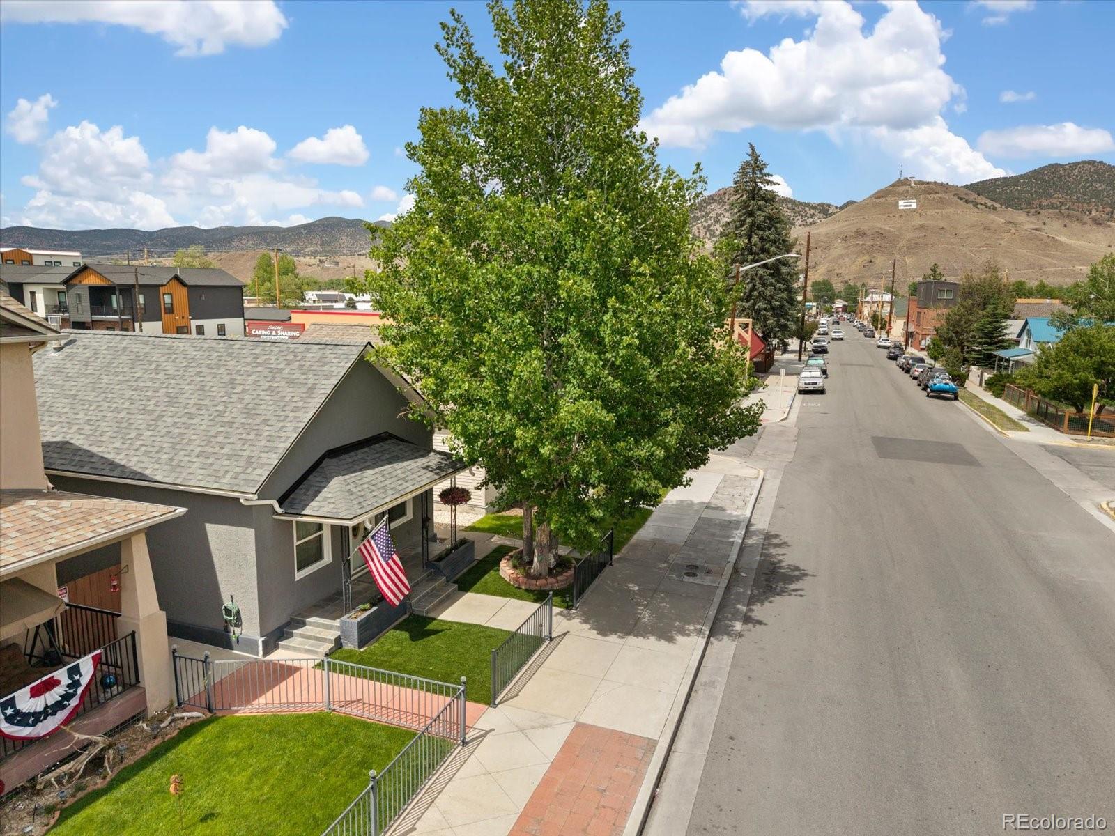 MLS Image #2 for 406  g street,salida, Colorado