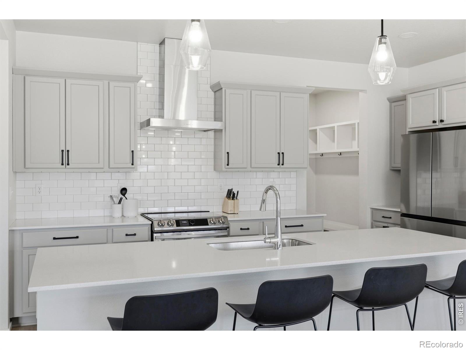 MLS Image #10 for 2933  biplane street,fort collins, Colorado