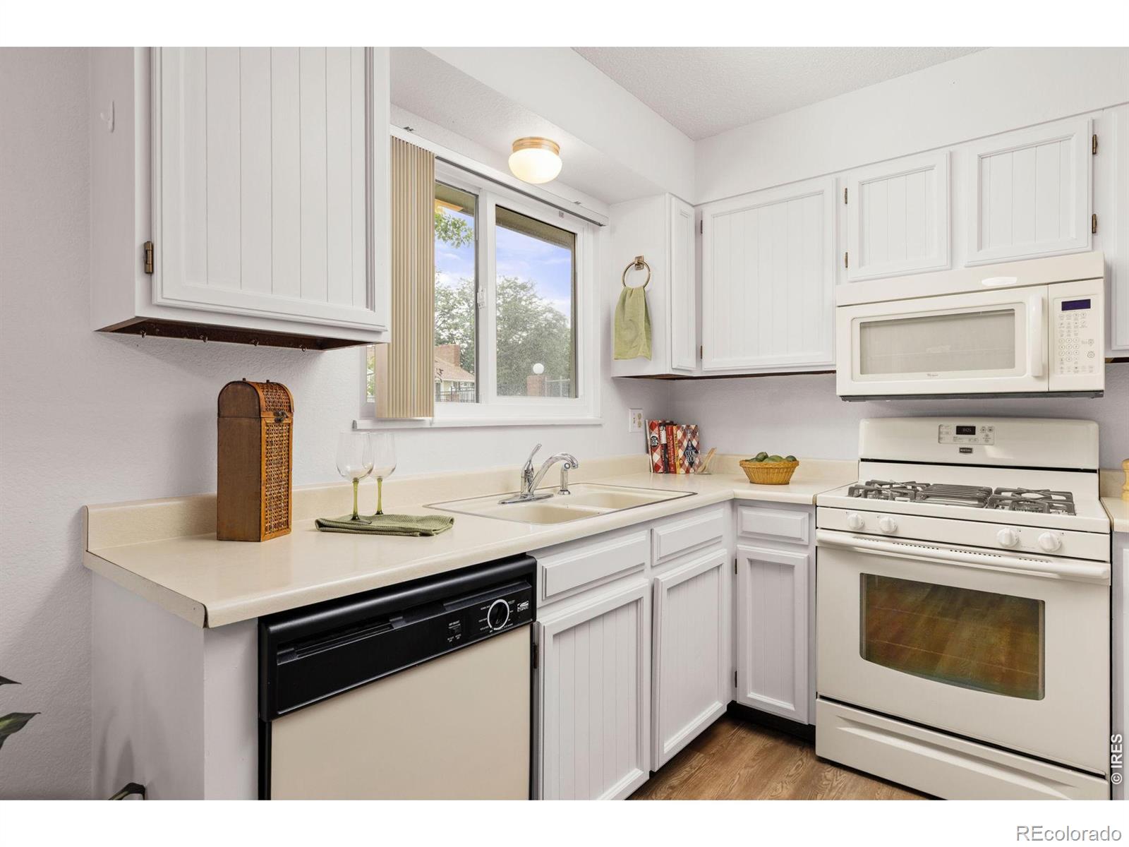 MLS Image #8 for 3405 w 16th street,greeley, Colorado
