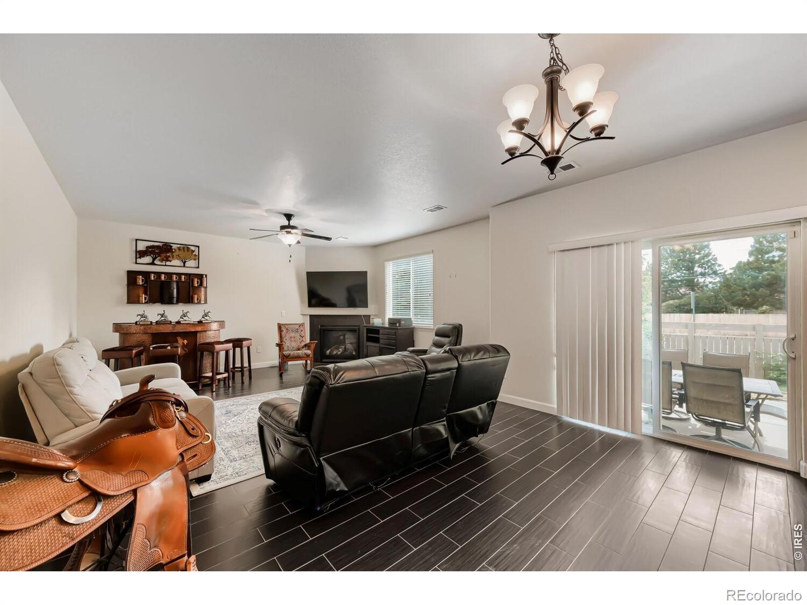 MLS Image #4 for 1507  jackson court,longmont, Colorado