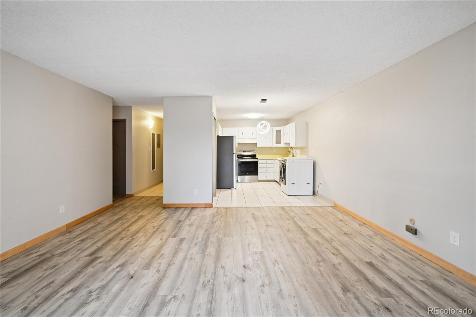MLS Image #8 for 7040 e girard avenue,denver, Colorado