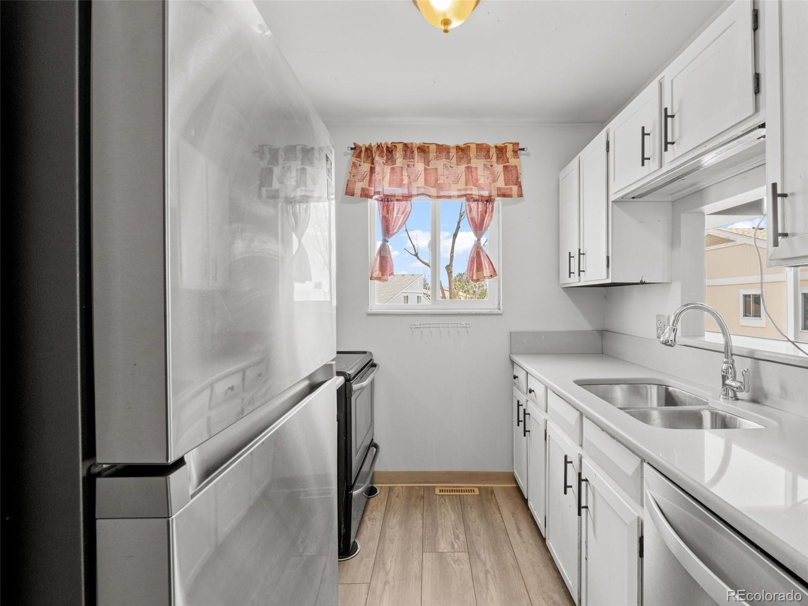 MLS Image #12 for 8765  chase drive,arvada, Colorado