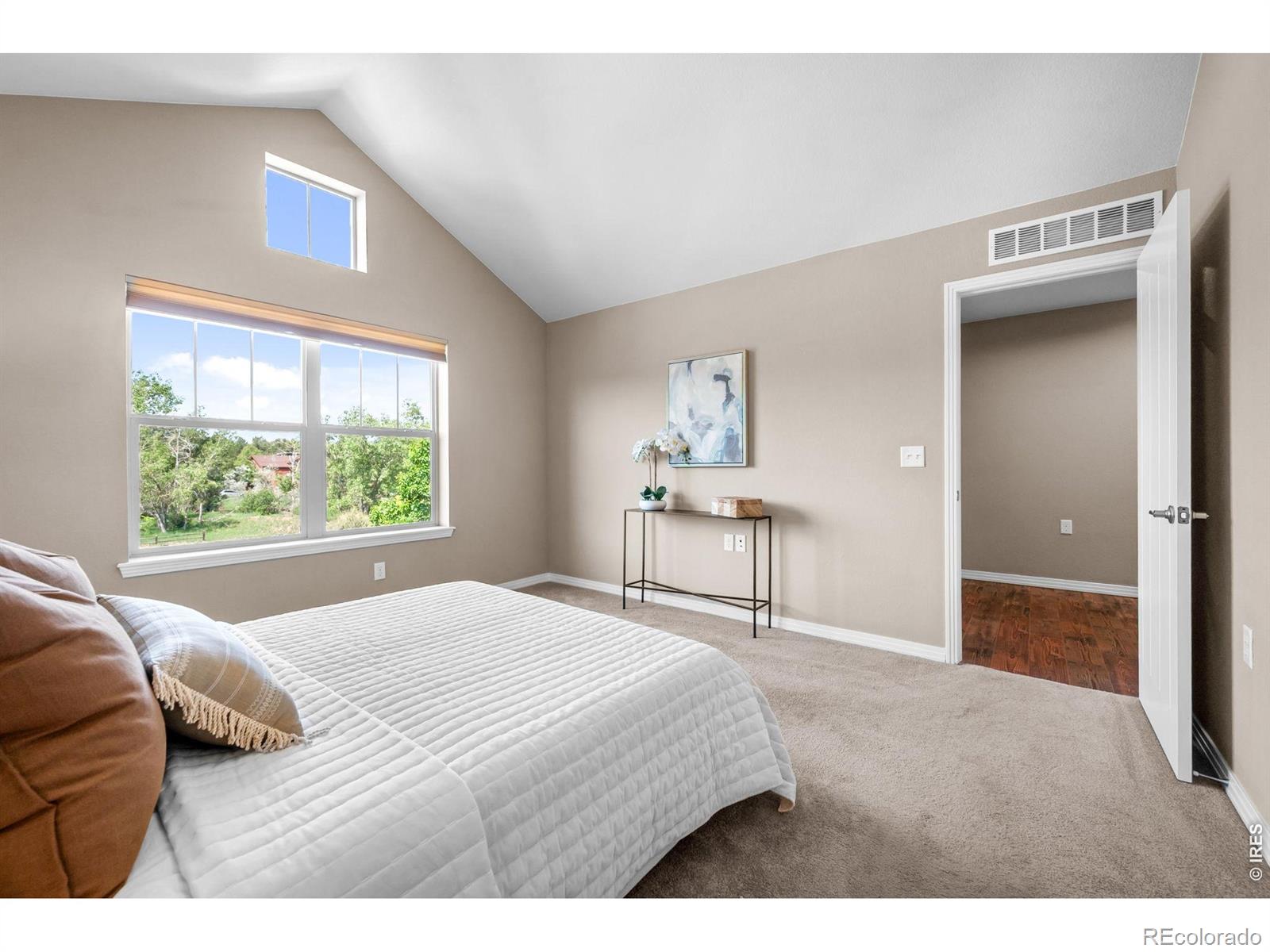 MLS Image #15 for 1814  steel street,louisville, Colorado