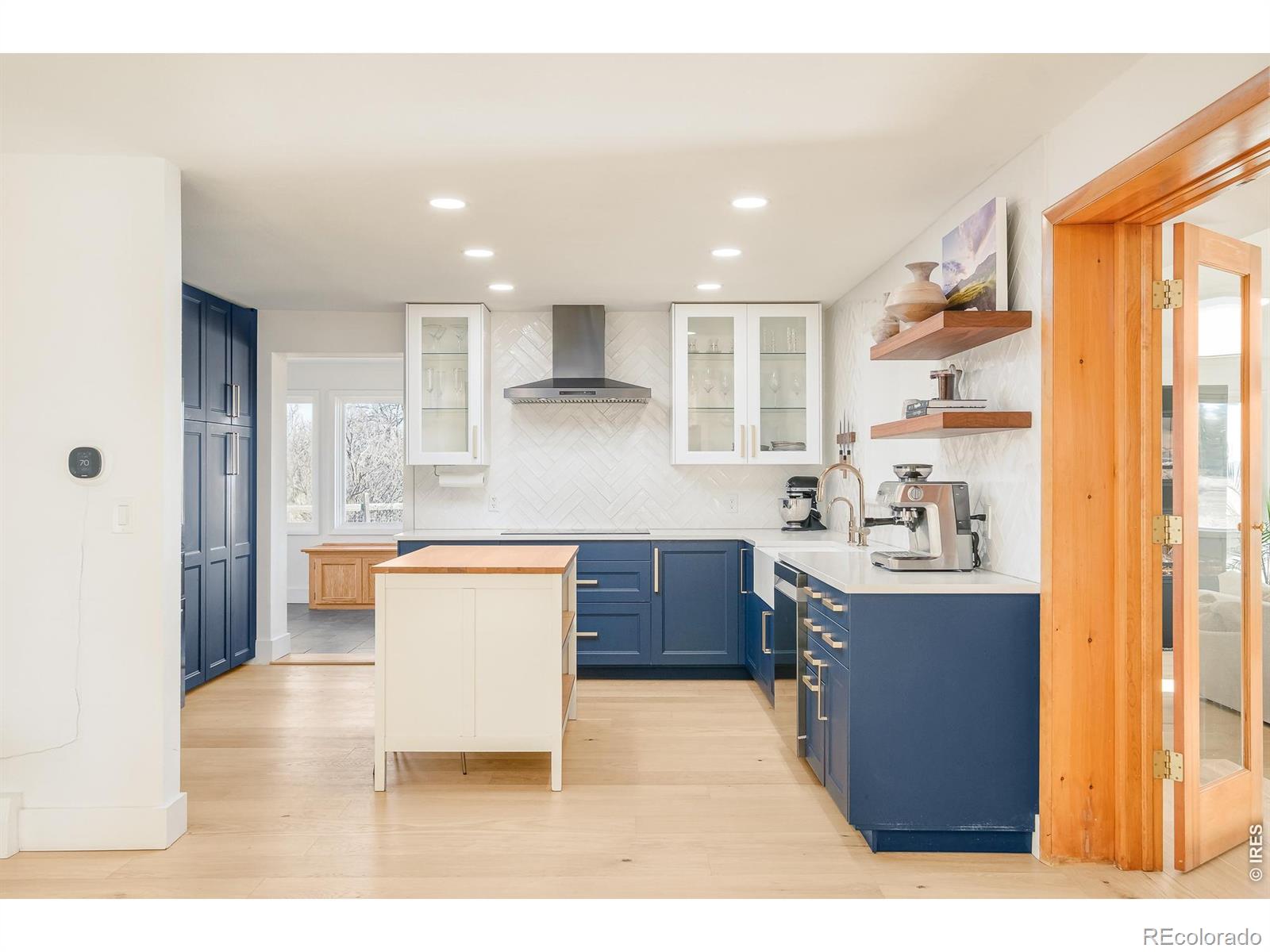 MLS Image #3 for 4410 n 51st street,boulder, Colorado