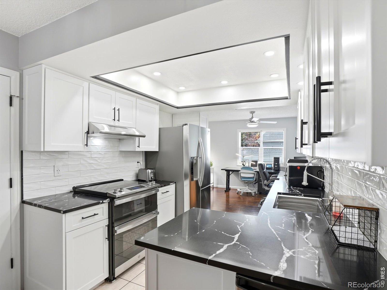 MLS Image #4 for 1864  mount sneffels street,longmont, Colorado