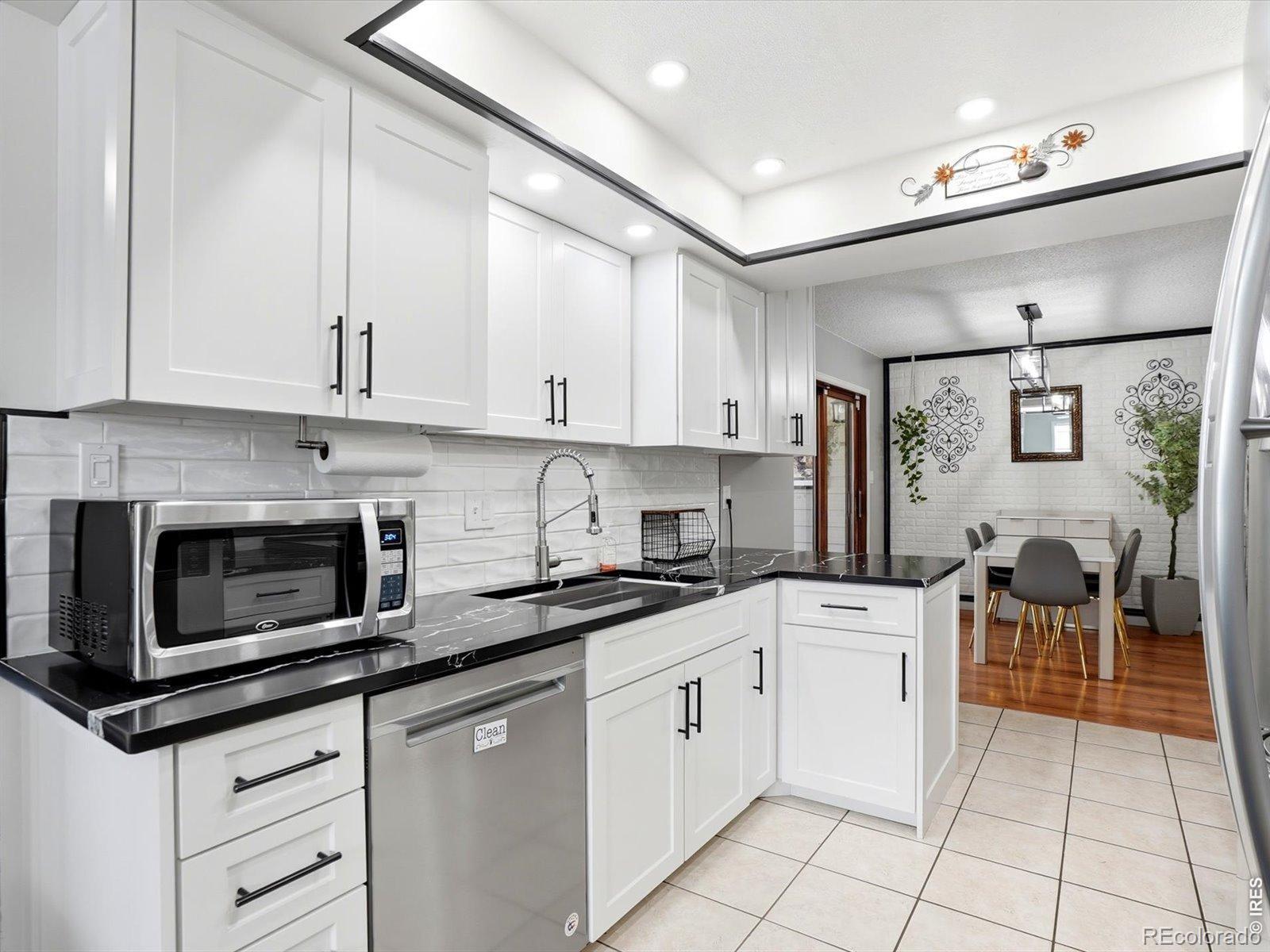 MLS Image #8 for 1864  mount sneffels street,longmont, Colorado
