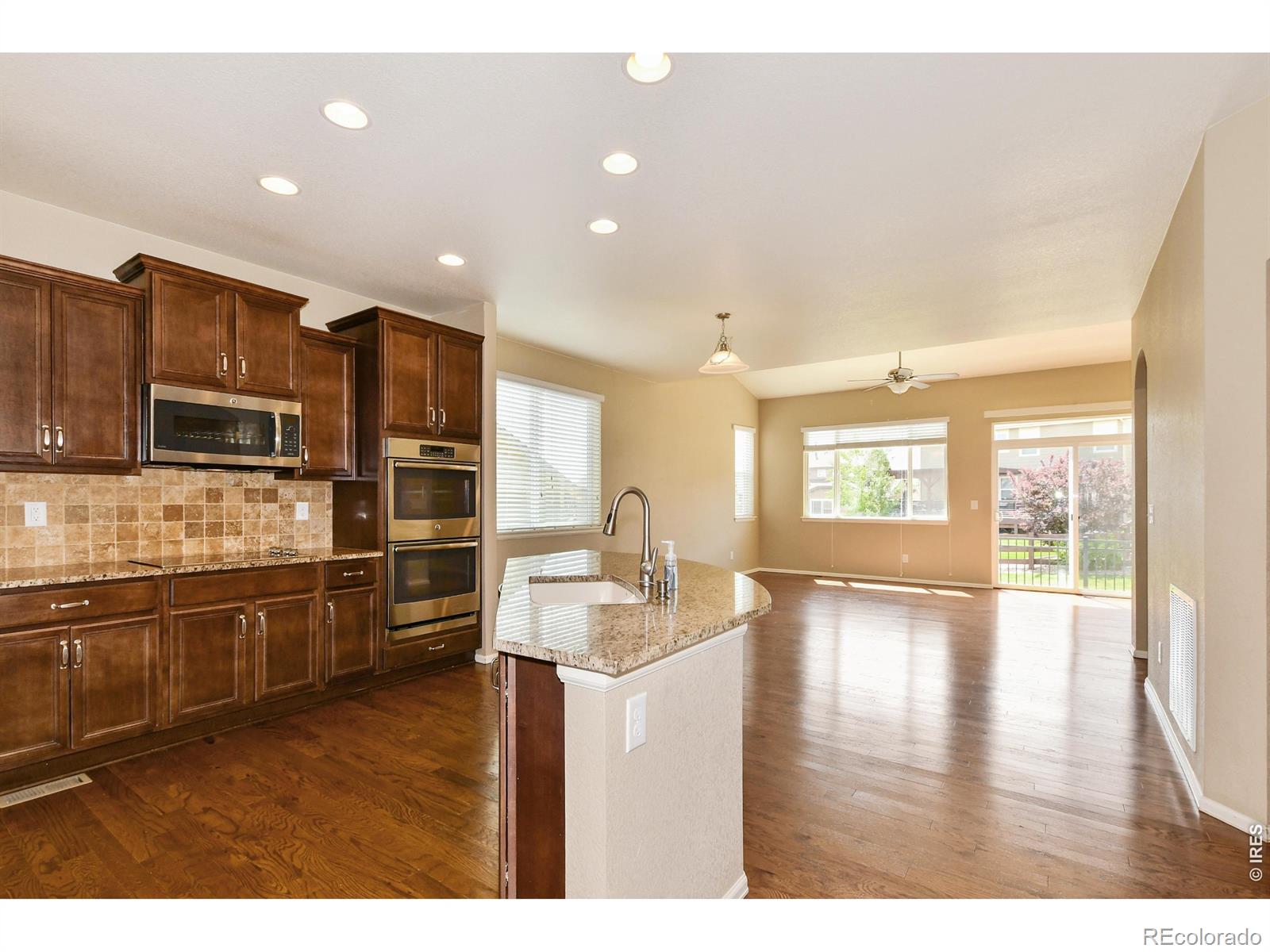 MLS Image #3 for 2157  longfin drive,windsor, Colorado