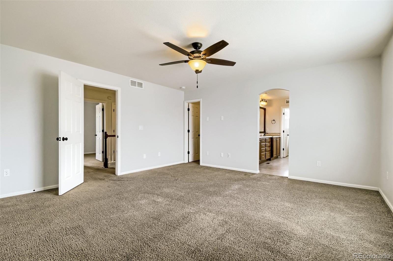 MLS Image #11 for 5560  killarney court,denver, Colorado