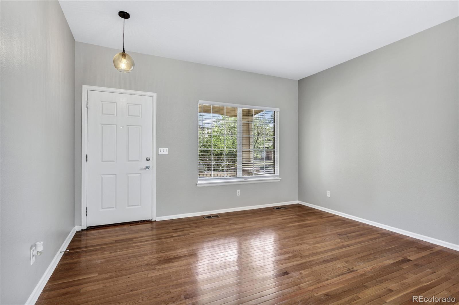 MLS Image #2 for 19889 e 59th avenue,aurora, Colorado