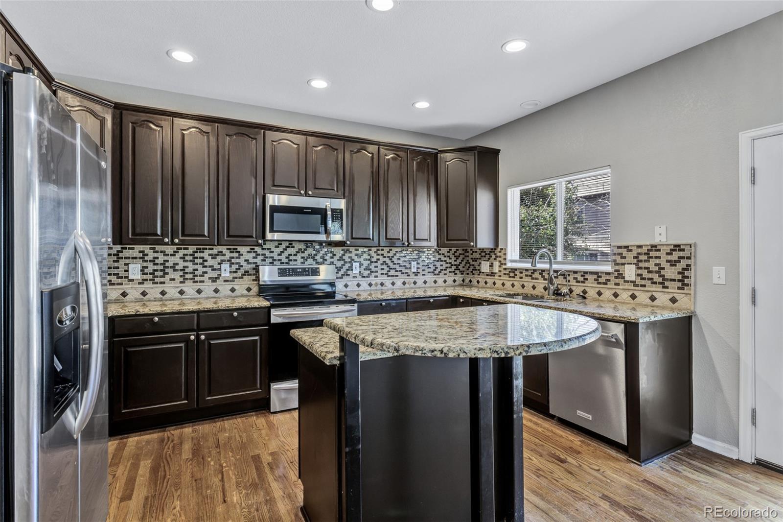 MLS Image #5 for 19889 e 59th avenue,aurora, Colorado