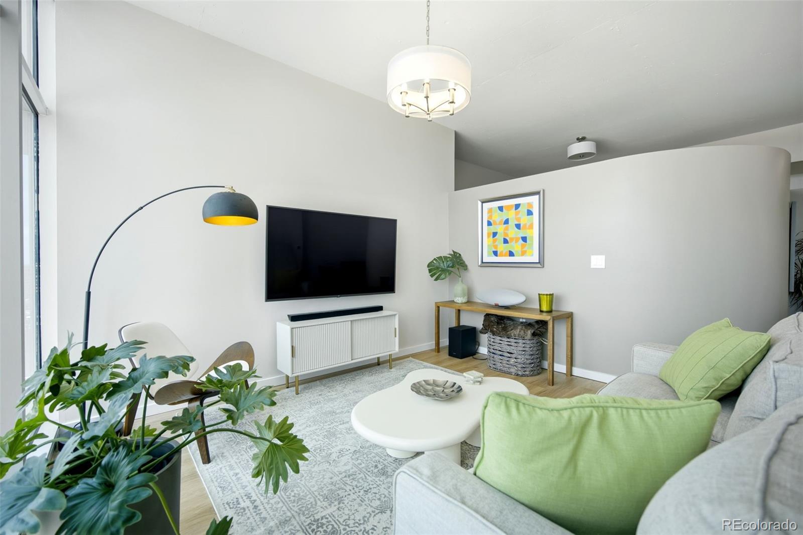 MLS Image #4 for 1700  bassett street,denver, Colorado