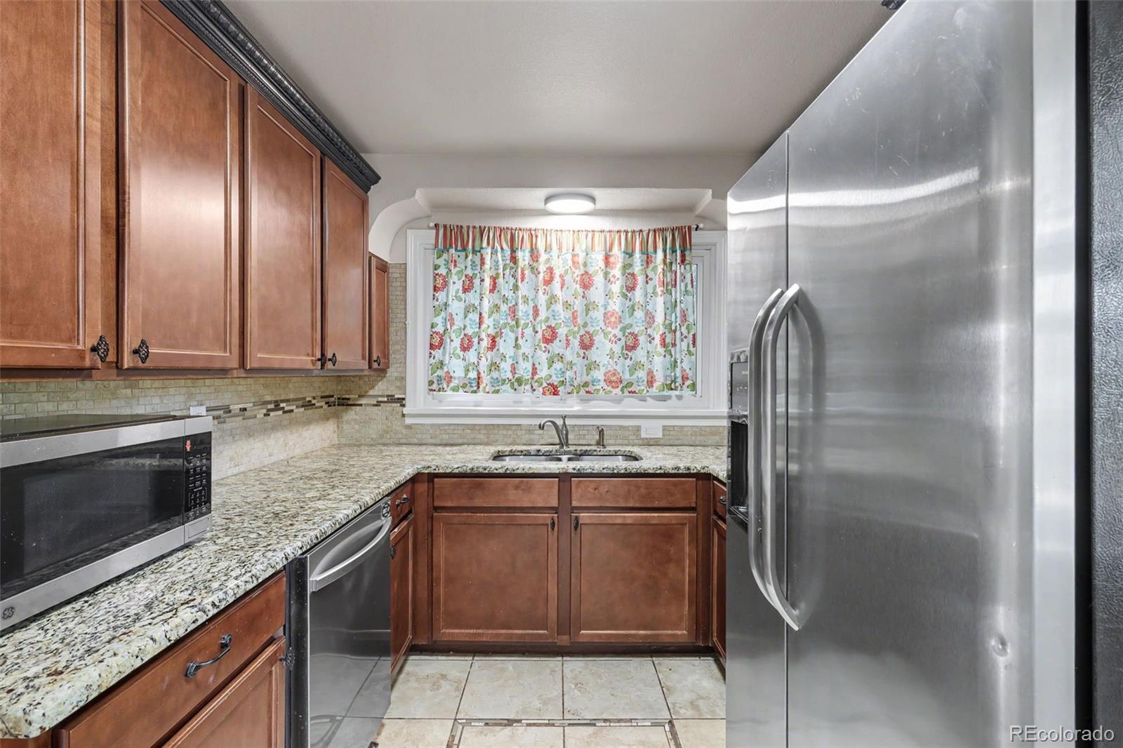 MLS Image #7 for 824 n union boulevard,colorado springs, Colorado