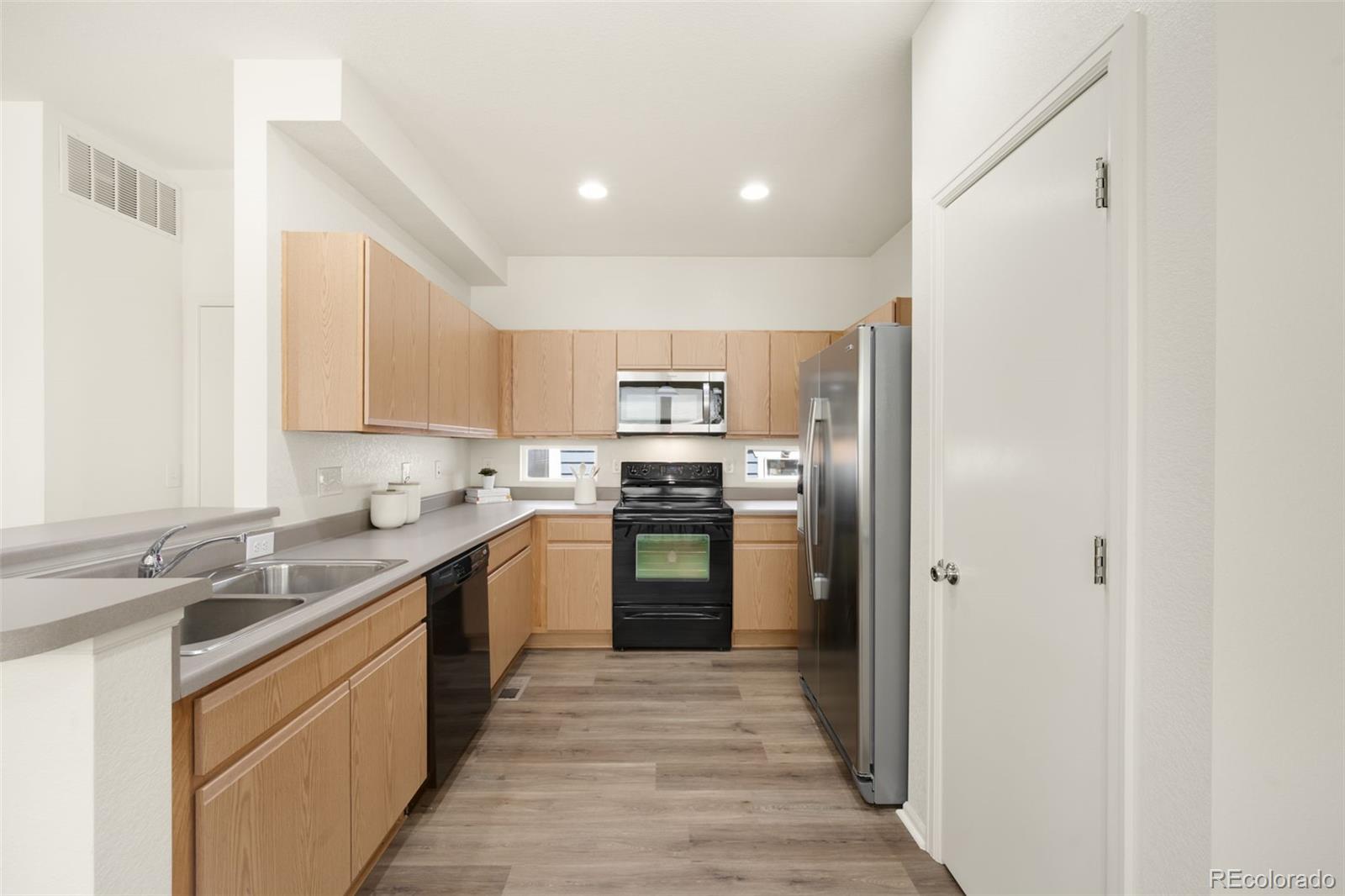 MLS Image #8 for 3636  willow street,denver, Colorado