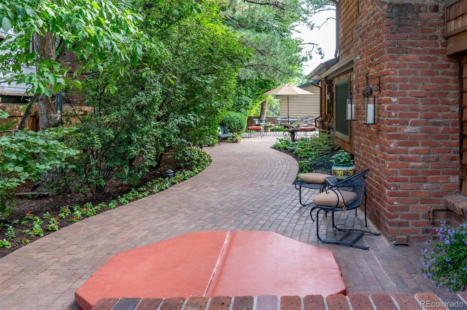 MLS Image #11 for 3297 s oneida way,denver, Colorado