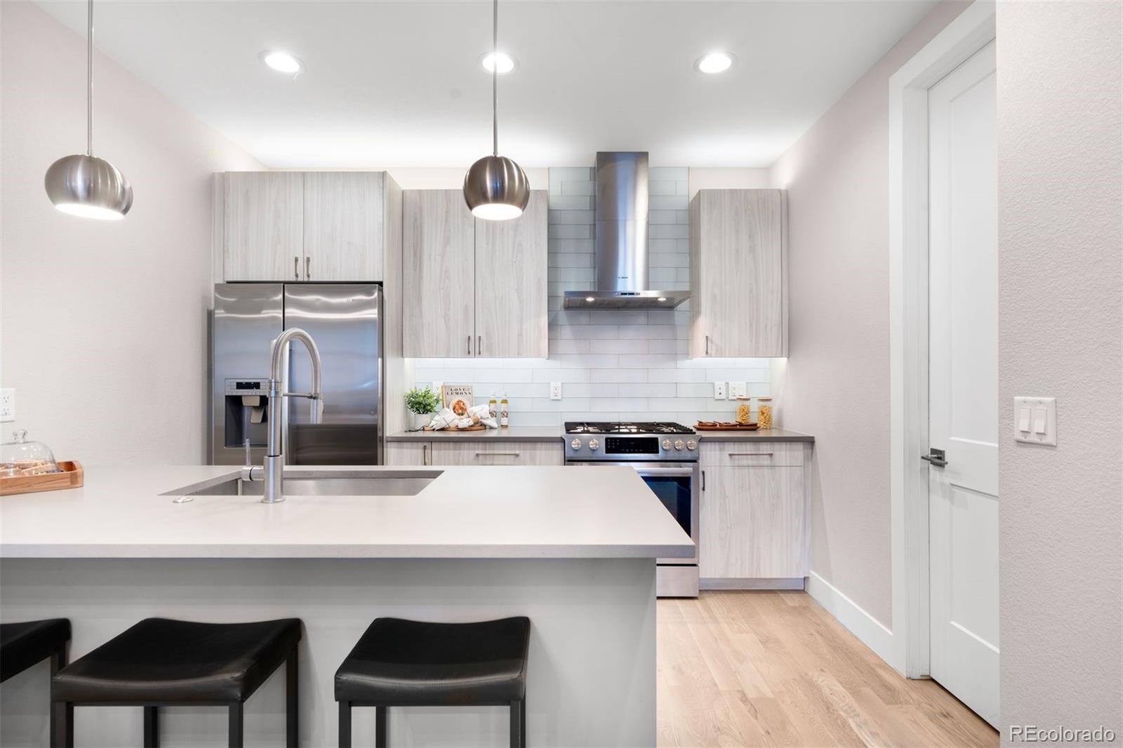MLS Image #7 for 788  bellaire street ,denver, Colorado