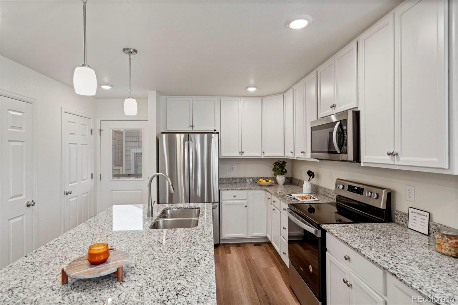 MLS Image #6 for 12759  tamarac street,thornton, Colorado