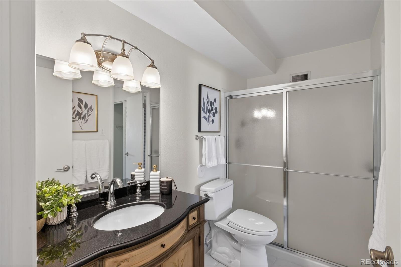 MLS Image #10 for 715 s alton way 7a,denver, Colorado