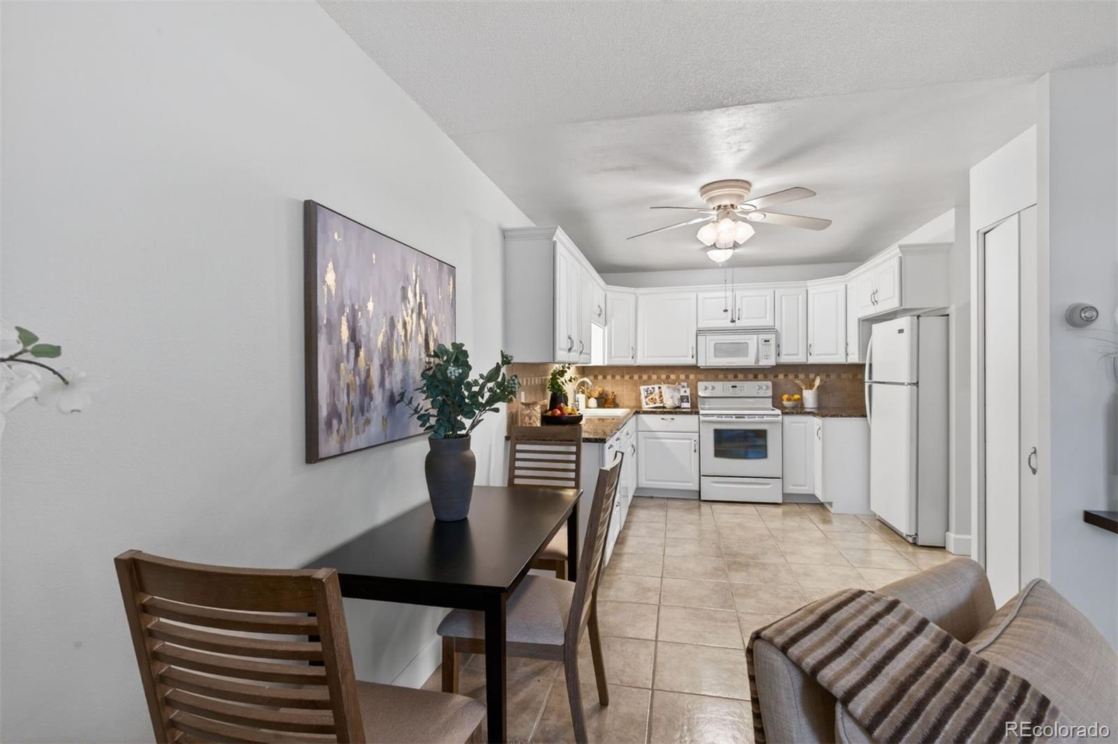 MLS Image #5 for 715 s alton way 7a,denver, Colorado
