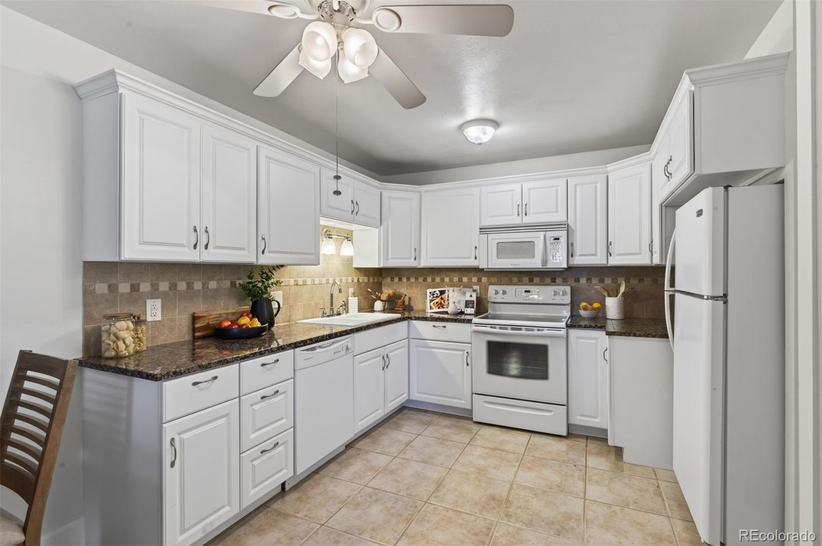 MLS Image #6 for 715 s alton way 7a,denver, Colorado