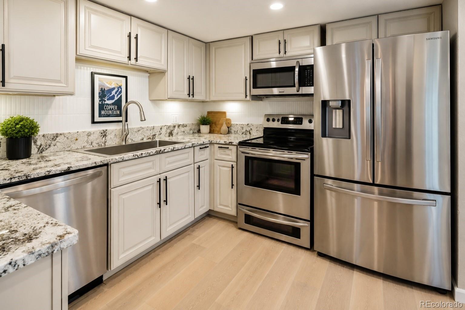 MLS Image #3 for 5028 e 127th way,thornton, Colorado