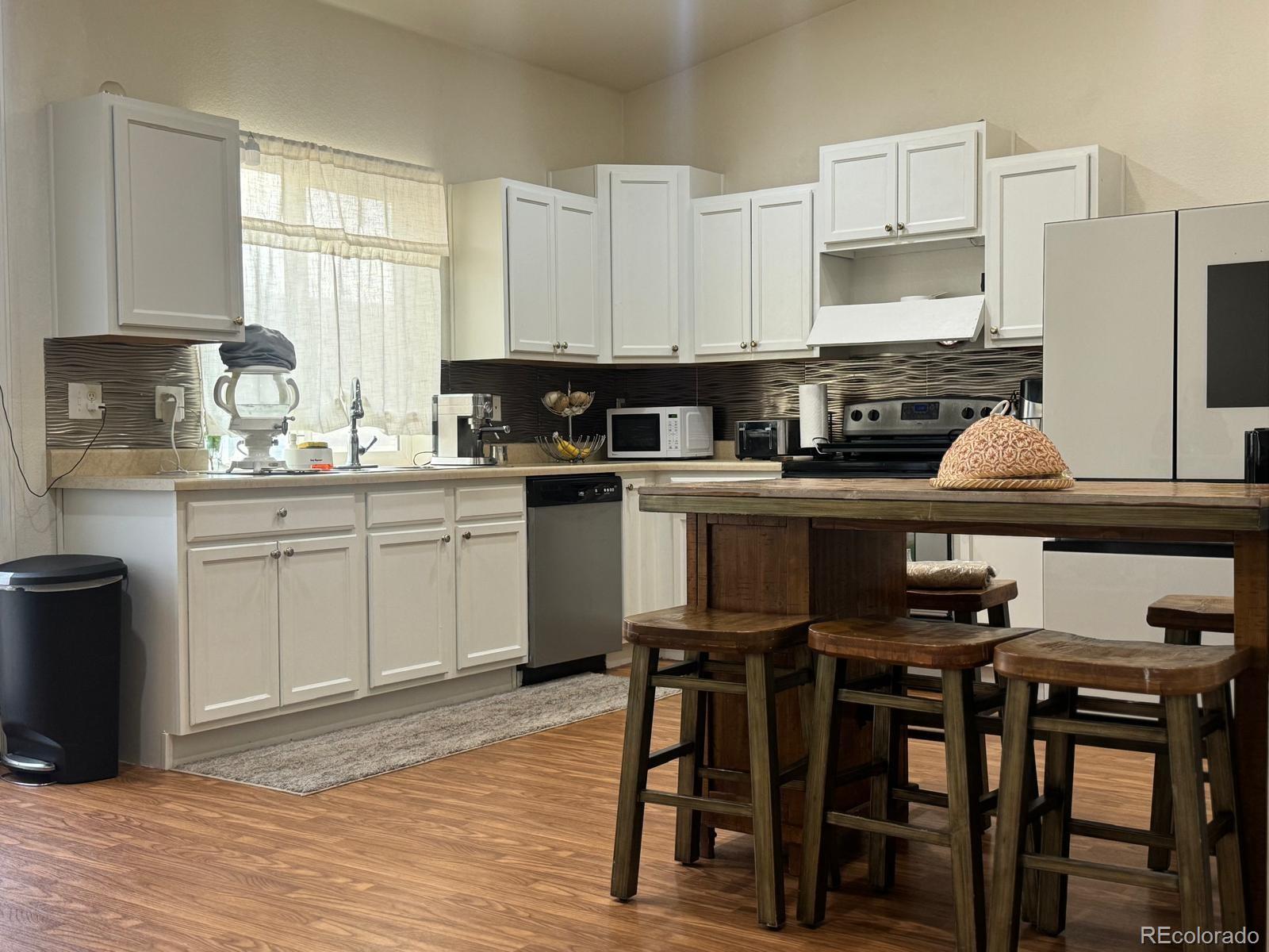 MLS Image #4 for 5535  killarney court,denver, Colorado