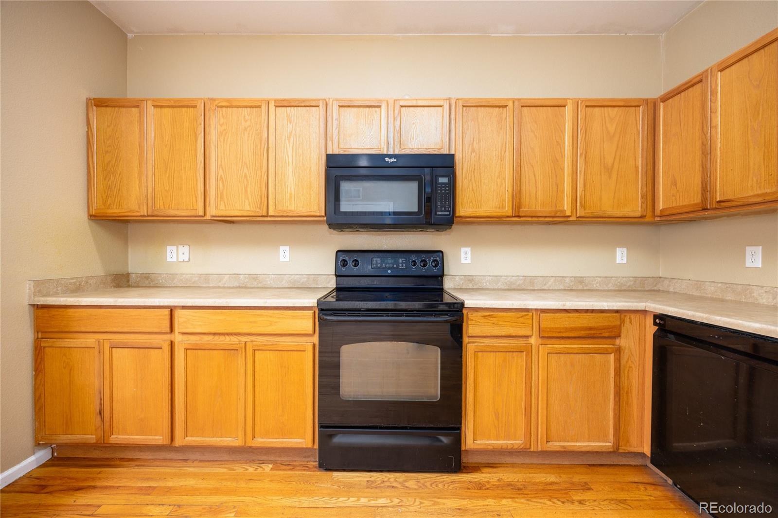 MLS Image #12 for 2008  creekridge point,colorado springs, Colorado