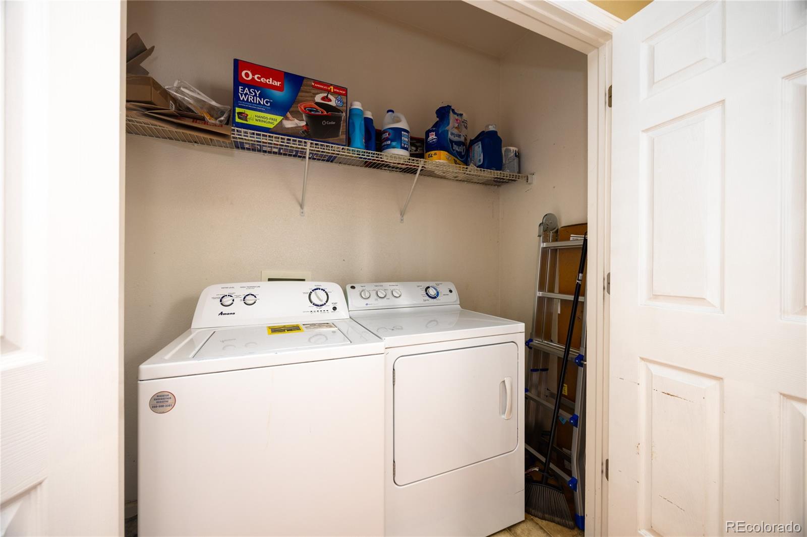 MLS Image #14 for 2008  creekridge point,colorado springs, Colorado