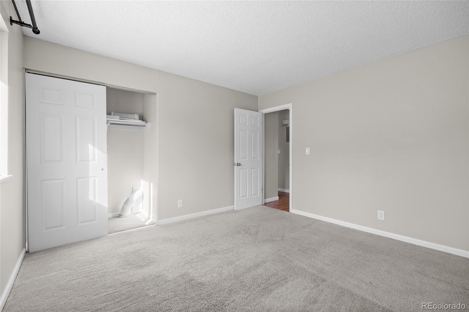 MLS Image #15 for 2232  coronado parkway,denver, Colorado