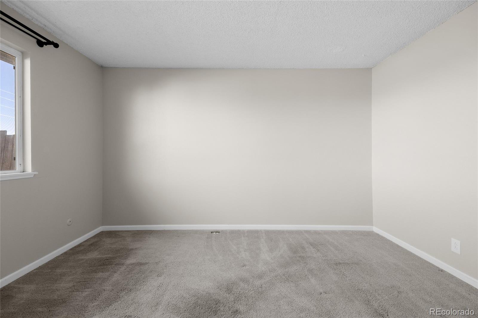 MLS Image #20 for 2232  coronado parkway,denver, Colorado