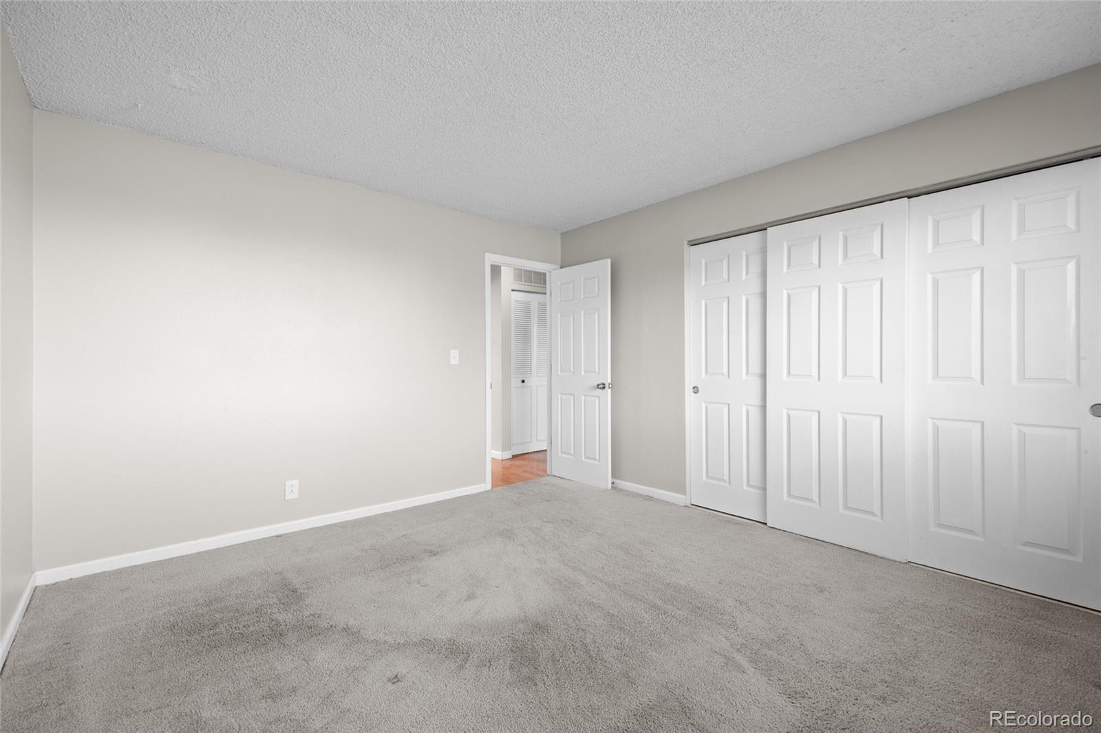 MLS Image #21 for 2232  coronado parkway,denver, Colorado