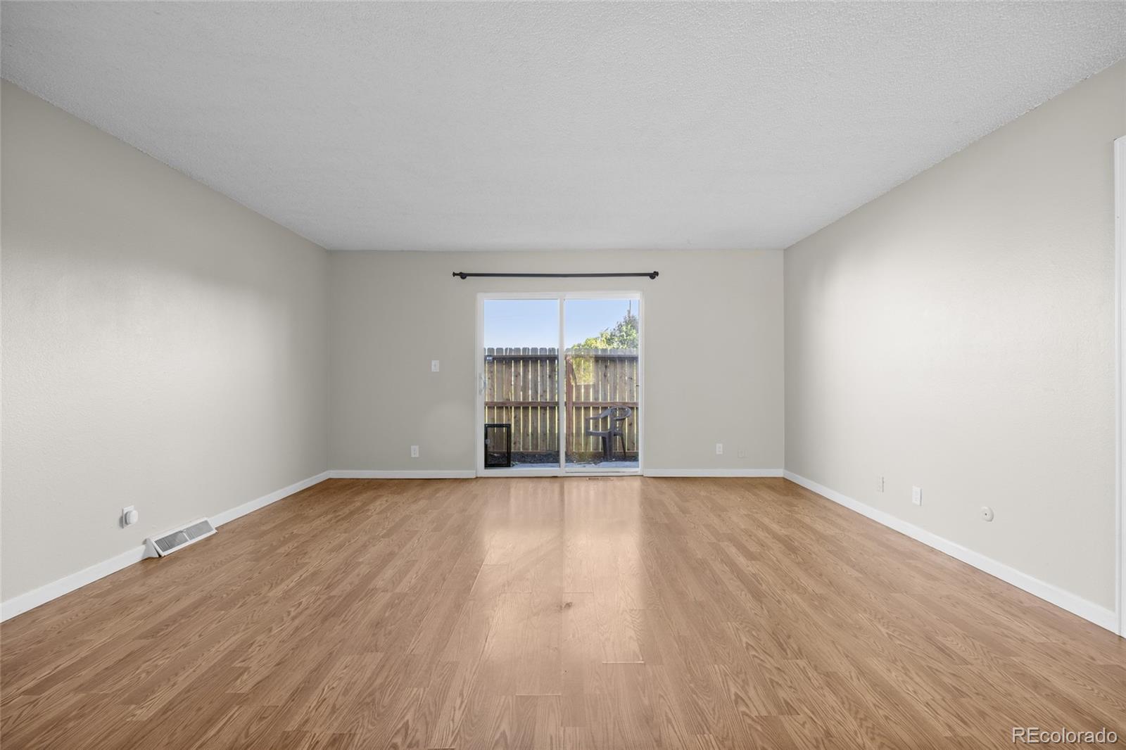 MLS Image #6 for 2232  coronado parkway,denver, Colorado