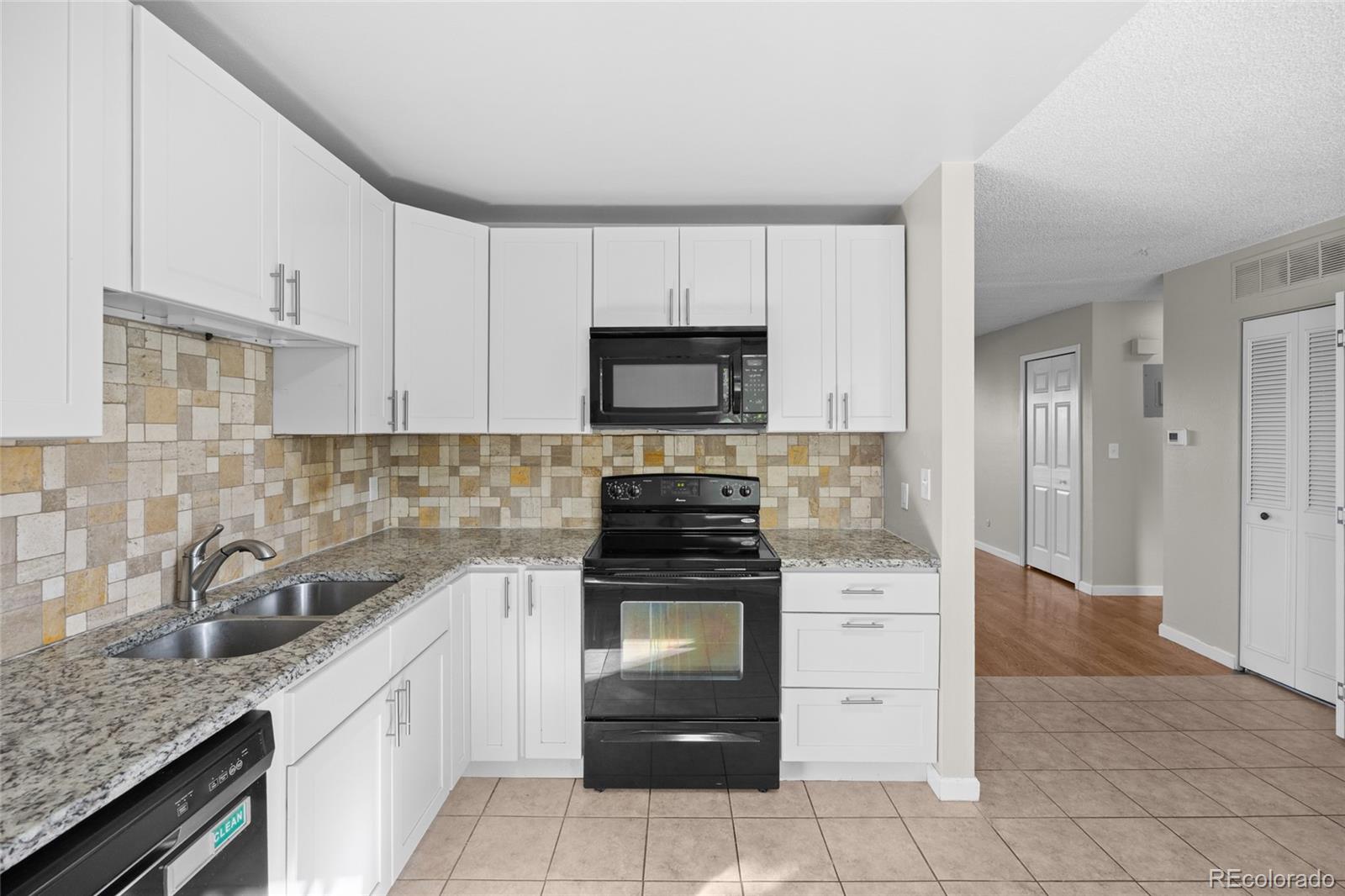 MLS Image #9 for 2232  coronado parkway,denver, Colorado