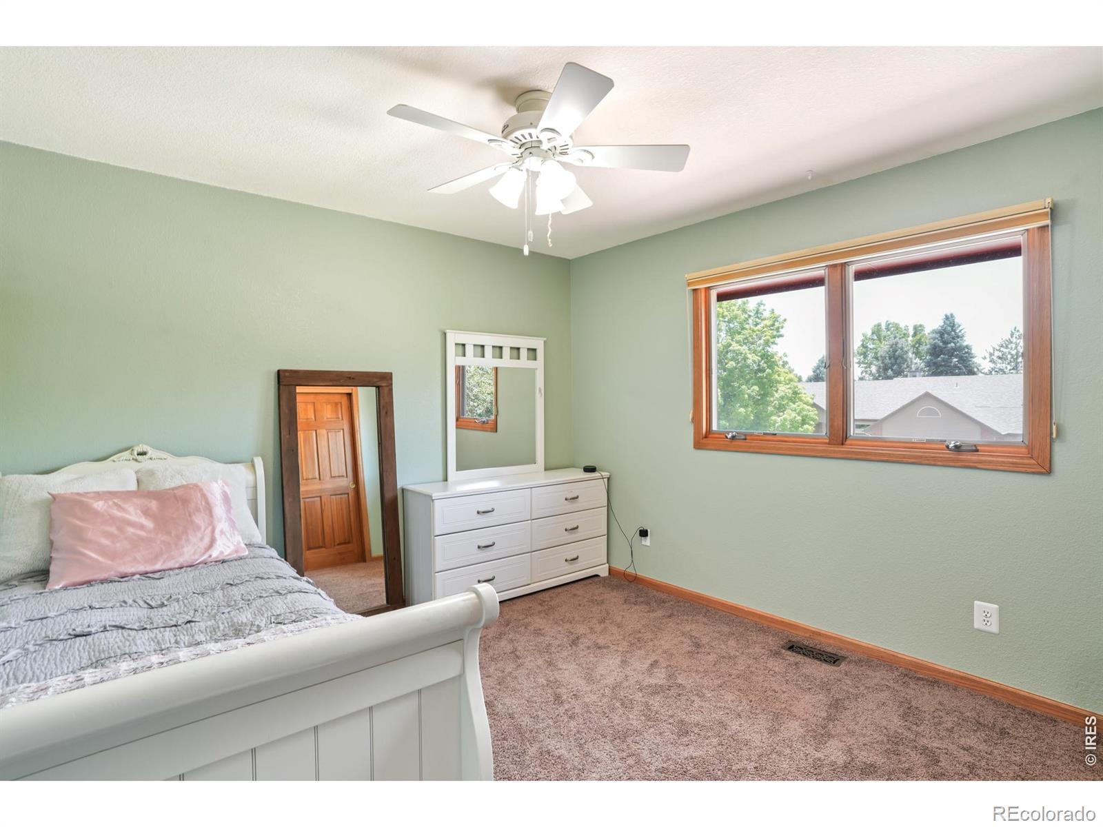 MLS Image #11 for 1412  silk oak drive,fort collins, Colorado