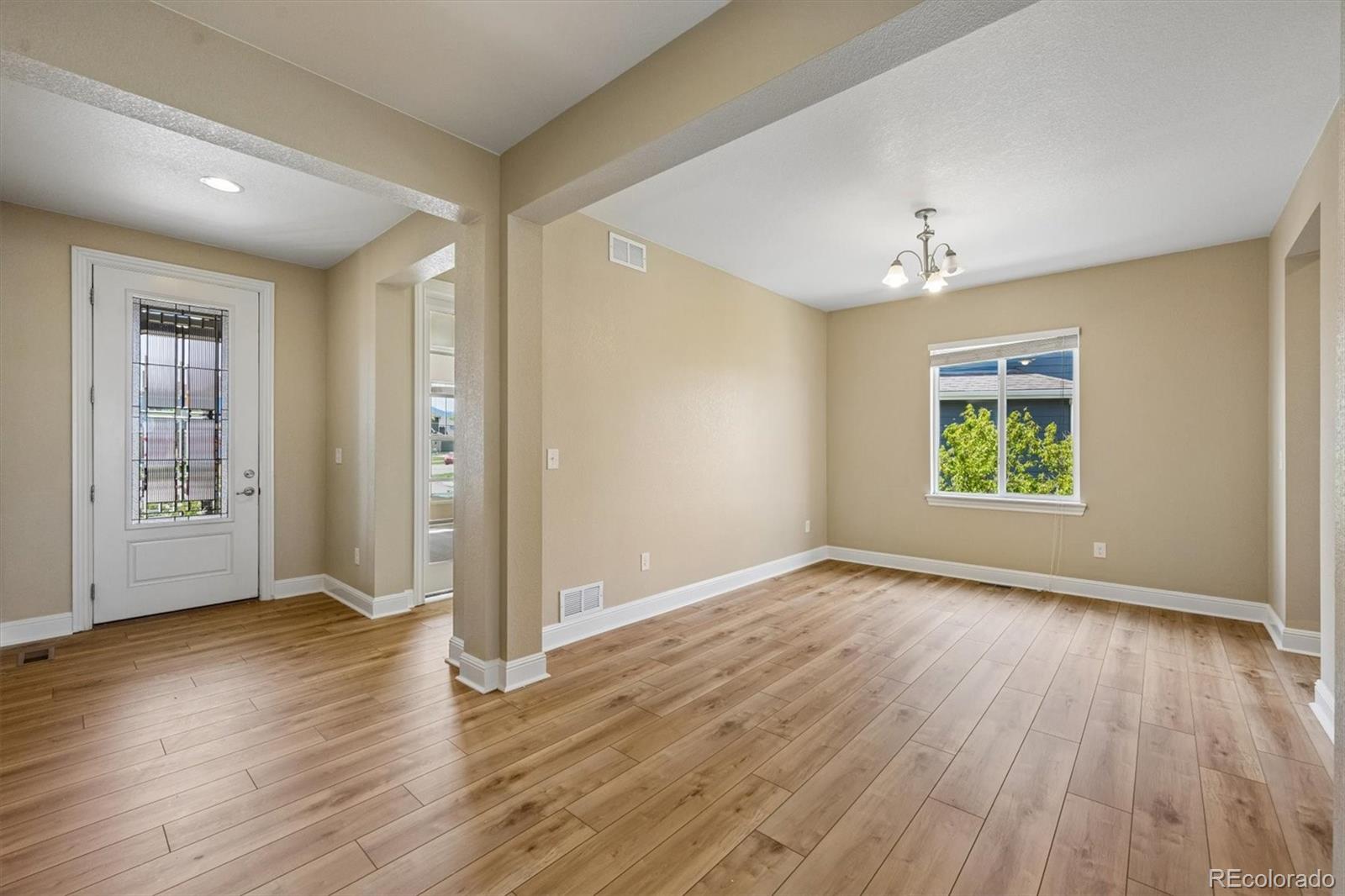 MLS Image #14 for 8551  orchard way,arvada, Colorado