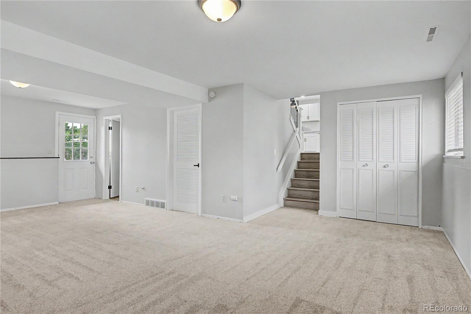 MLS Image #10 for 1122  drake circle,colorado springs, Colorado