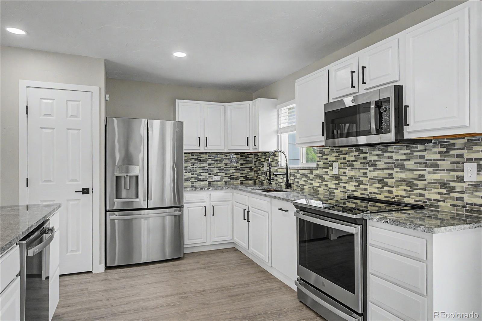 MLS Image #27 for 1122  drake circle,colorado springs, Colorado