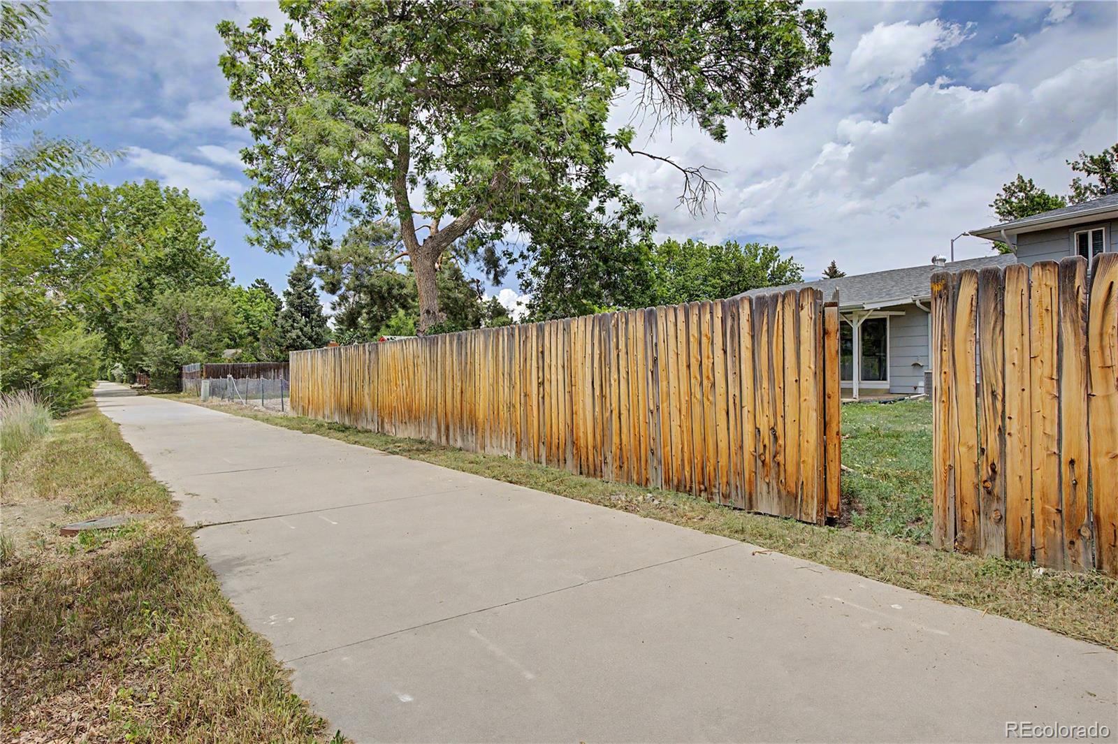MLS Image #3 for 1122  drake circle,colorado springs, Colorado
