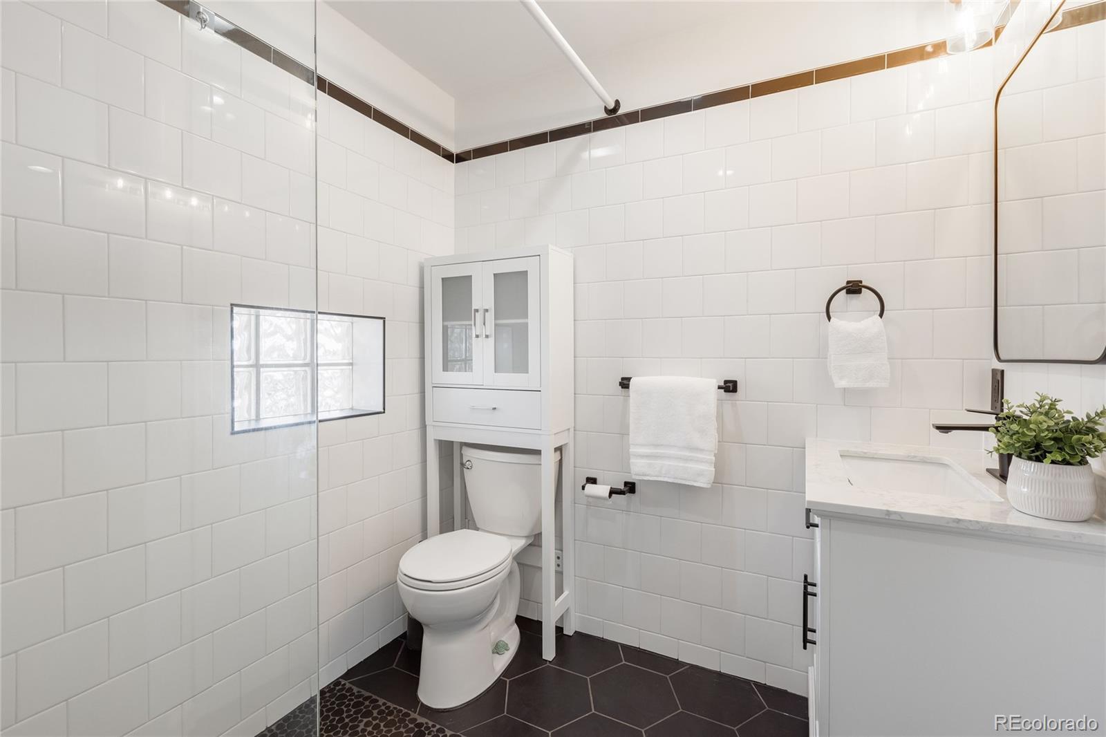 MLS Image #17 for 2480  yates street,denver, Colorado