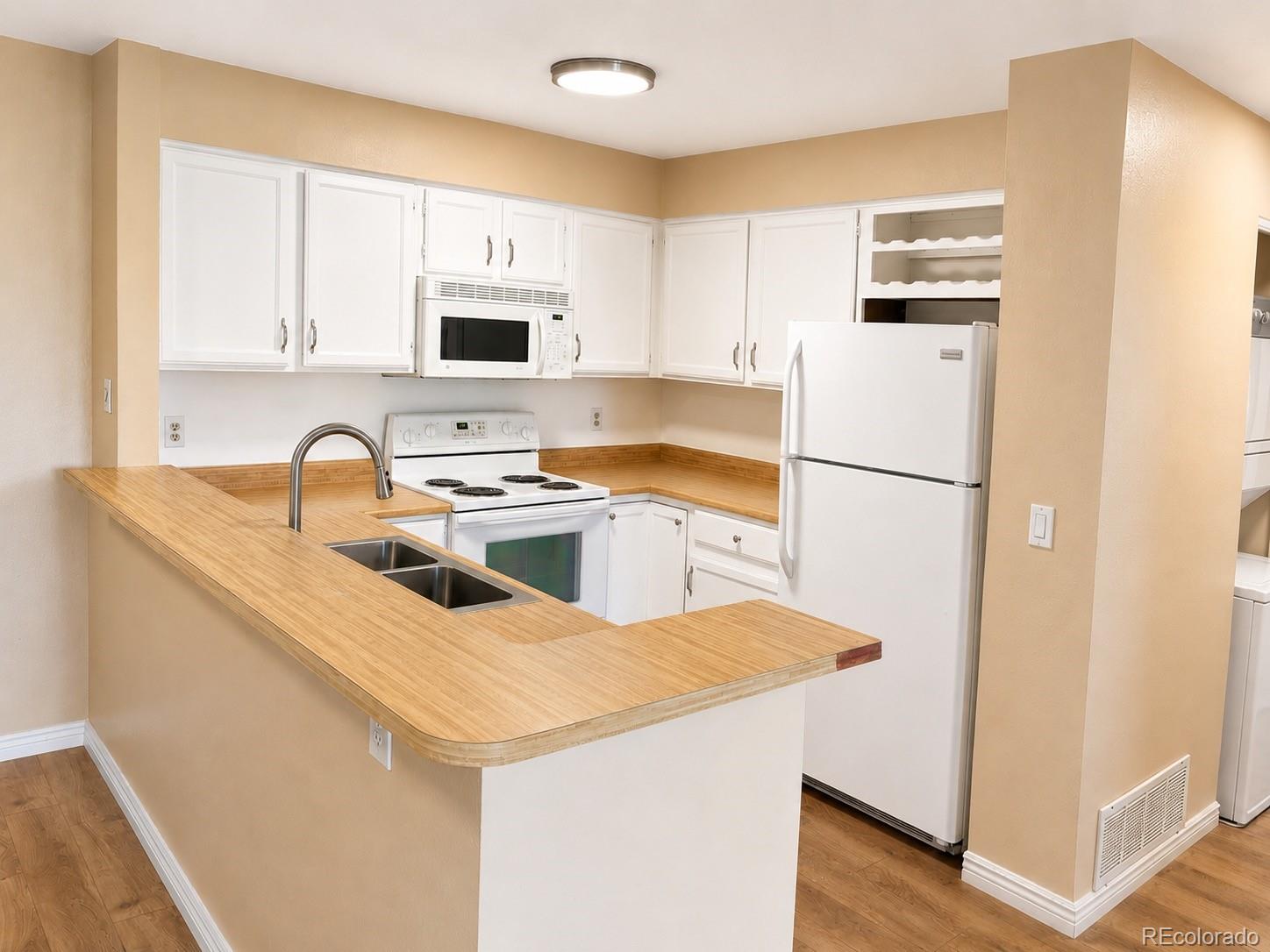 MLS Image #3 for 4480 s pitkin street 127,aurora, Colorado