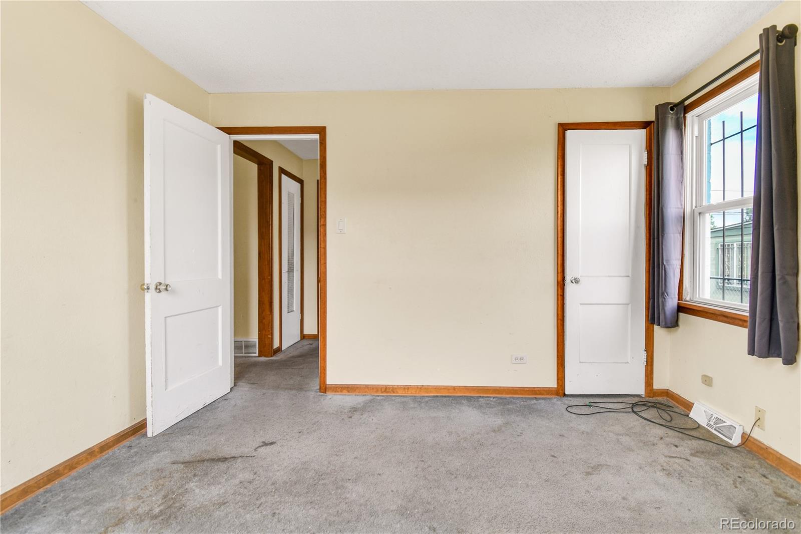 MLS Image #11 for 3725 n jackson street,denver, Colorado