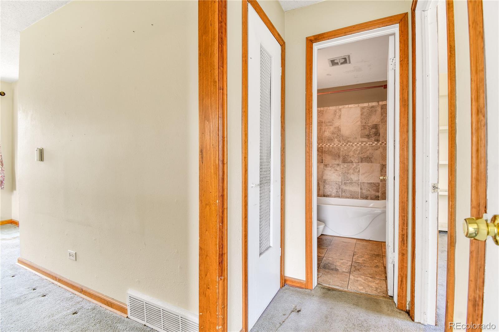 MLS Image #12 for 3725 n jackson street,denver, Colorado