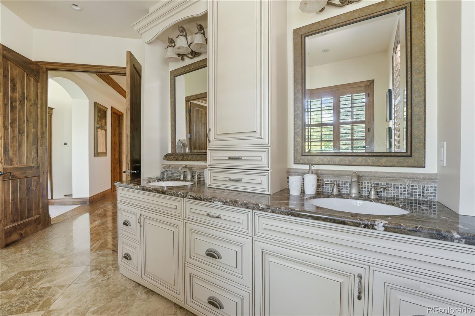 MLS Image #17 for 4053 e iris court,greenwood village, Colorado