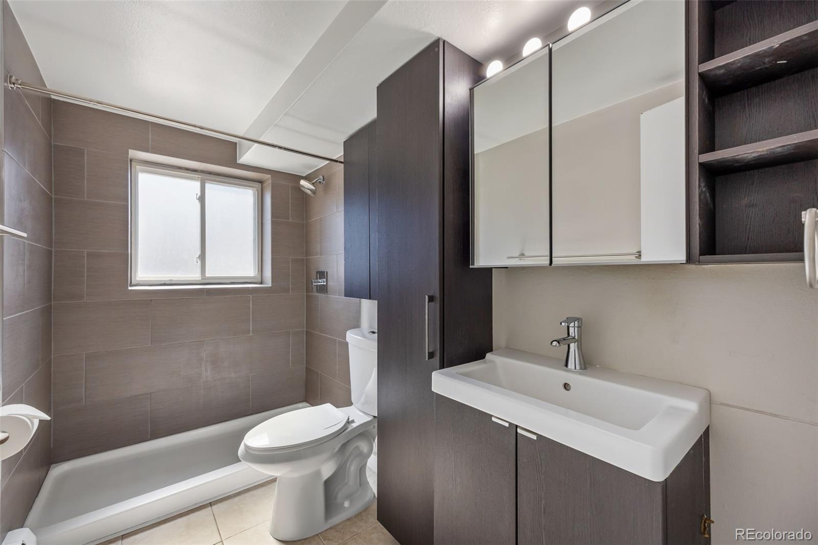 MLS Image #20 for 352 s lafayette street 103,denver, Colorado